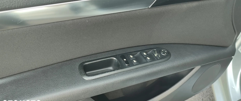 Peugeot 407 cena 16500 przebieg: 293995, rok produkcji 2010 z Pyrzyce małe 254